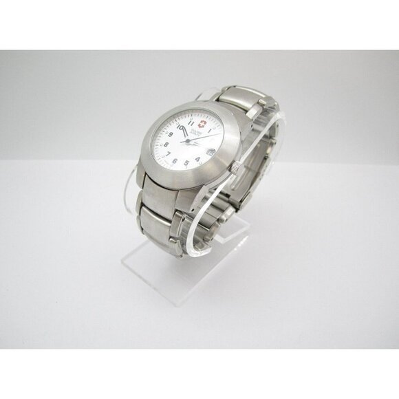 Men's Victorinox Swiss Army Quartz WR Analog 41mm Dial Causal Round Watch (G105) - Picture 6 of 10